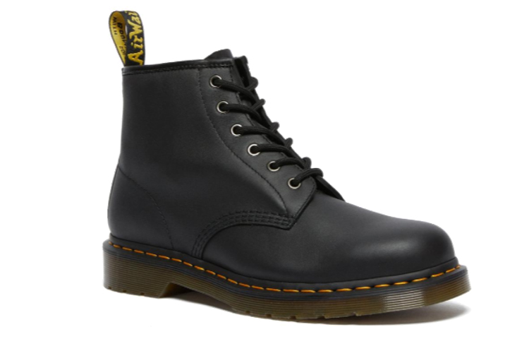Lookbook Dr. Martens 101 Sepatu Bot Kulit Hitam 26409001
