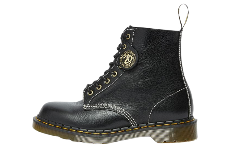 Dr. Martens 1460 8-Eye Boot 'Black'