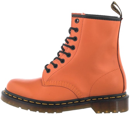 Dr. Martens 1460 8 Boots Pasangan Warna Oranye 25714659 Buy Dr. Martens 1460 8 Boots Pasangan Warna Oranye 25714659