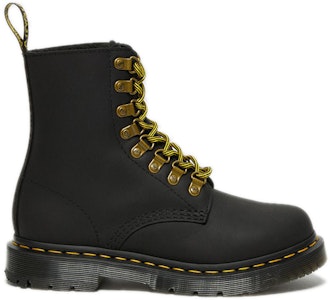 (W) Dr. Martens 1460 Pascal Wintergrip 8 Eye Boot 'Hitam' 27007001 Order (W) Dr. Martens 1460 Pascal Wintergrip 8 Eye Boot 'Hitam' 27007001