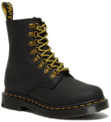 Dr.Martens馬汁士 1460皮革繫帶馬丁靴 男女同款 黑色 Lookbook Dr.Martens馬汁士 1460皮革繫帶馬丁靴 男女同款 黑色
