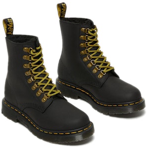(W) Dr. Martens 1460 Pascal Wintergrip 8 Eye Boot 'Hitam' 27007001 Shop (W) Dr. Martens 1460 Pascal Wintergrip 8 Eye Boot 'Hitam' 27007001