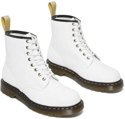 Dr. Martens 1460 'Blanco' 27213113 Lookbook Dr. Martens 1460 'Blanco' 27213113