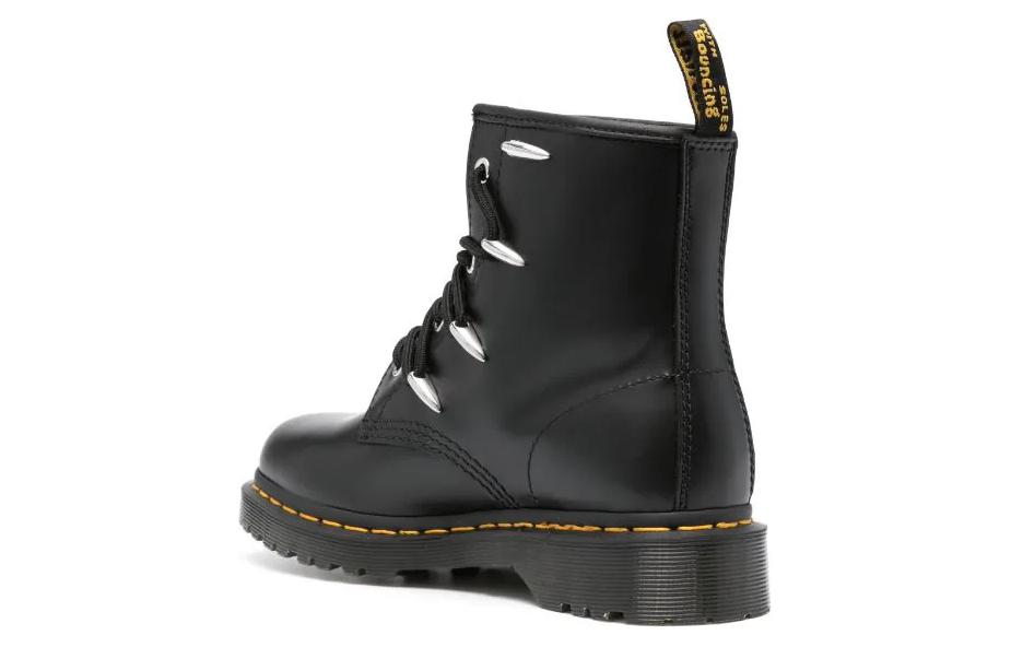 Shop 人造网眼硬件皮革系带靴 '黑色' - Dr. Martens 1460 31173001