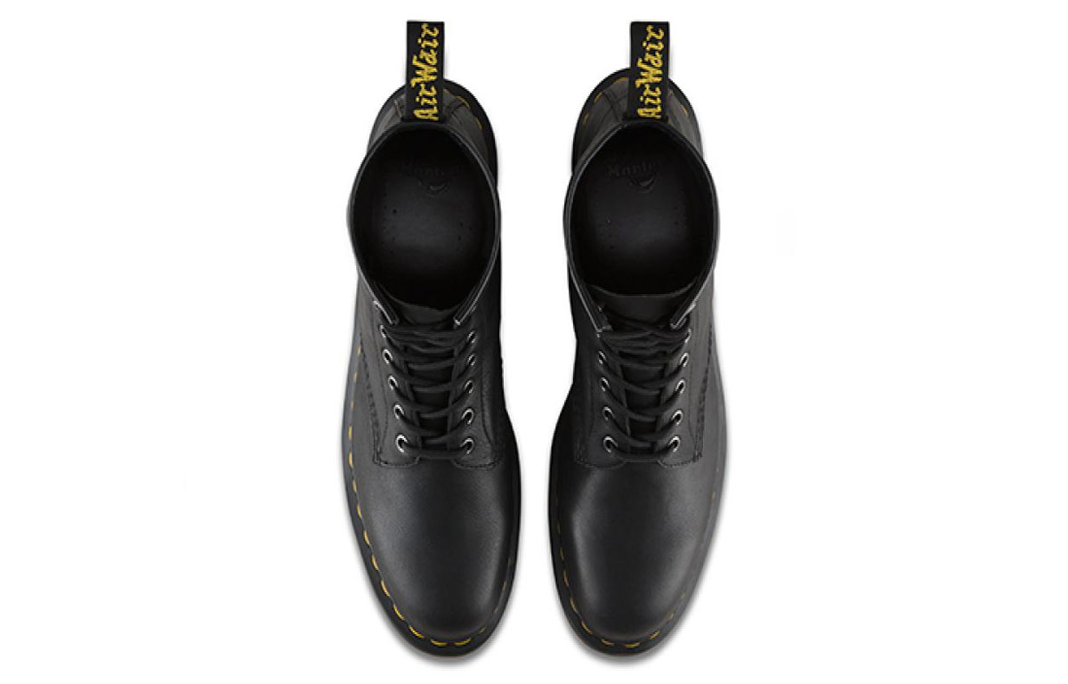 Shop Dr. Martens 1460 Carpathian 'Black' 20846001