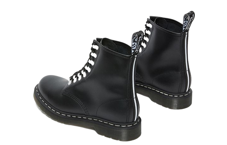 Dr. Martens 1460 Contrast Hardware Leather Lace Up Boots 'Black' 圖 4
