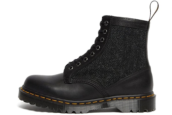 Dr. Martens 1460 Harris Tweed 'Hitam' 26071001 Buy Dr. Martens 1460 Harris Tweed 'Hitam' 26071001