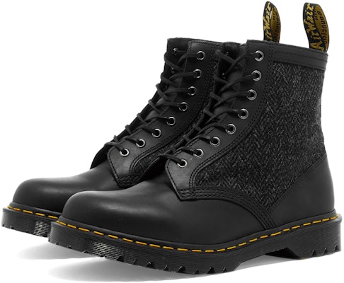 Dr. Martens 1460 Harris Tweed 'Hitam' 26071001 Lookbook Dr. Martens 1460 Harris Tweed 'Hitam' 26071001