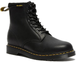 Dr. Martens 1460 WarmWair Kulit But Bertapak 'Hitam' 27084001 Lookbook Dr. Martens 1460 WarmWair Kulit But Bertapak 'Hitam' 27084001