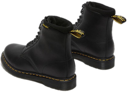 Dr. Martens 1460 Boots Kulit Tali 'Charcoal Black' 27084001 Details for Dr. Martens 1460 Boots Kulit Tali 'Charcoal Black' 27084001