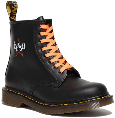 Dr. Martens 1460 Kulit 'Black Comfort Commuter' Hitam Nyaman Commuter 28004001 Order Dr. Martens 1460 Kulit 'Black Comfort Commuter' Hitam Nyaman Commuter 28004001