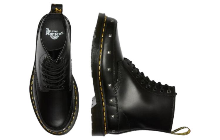 Purchase Dr. Martens 1460 Kulit 'Studded Hitam' 27678001