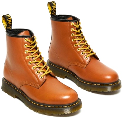 ドクターマーチン 1460 ミッド 'ブラウン' 26860220 26860220 Lookbook ドクターマーチン 1460 ミッド 'ブラウン' 26860220 26860220