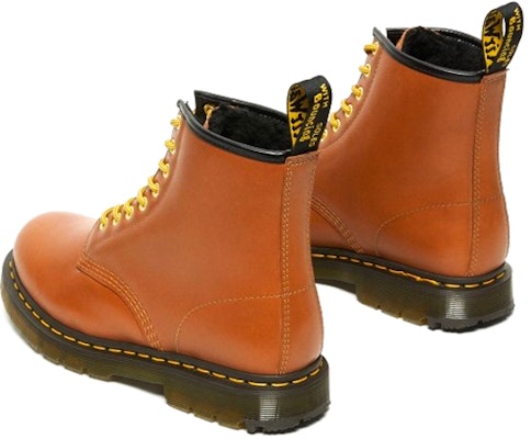 ドクターマーチン 1460 ミッド 'ブラウン' 26860220 26860220 Shop ドクターマーチン 1460 ミッド 'ブラウン' 26860220 26860220