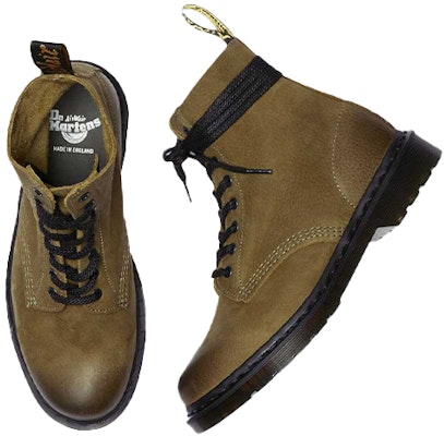 Dr. Martens 1460 Pascal 'Hijau Zaitun' 25574305 Lookbook Dr. Martens 1460 Pascal 'Hijau Zaitun' 25574305