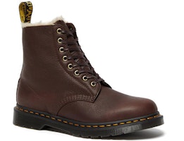 Dr. Martens 1460 Pascal Sepatu Boot Bulu Imitasi Cokelat 26225257 Lookbook Dr. Martens 1460 Pascal Sepatu Boot Bulu Imitasi Cokelat 26225257