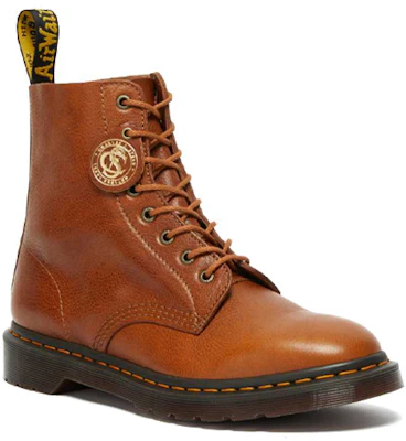 Dr. Martens 1460 Pascal Sepatu Boot Kulit 'Coklat' 26856226 Lookbook Dr. Martens 1460 Pascal Sepatu Boot Kulit 'Coklat' 26856226