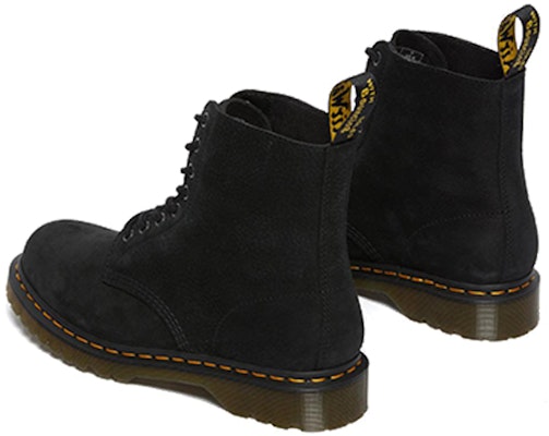 Dr. Martens 1460 Pascal Nuckuck 'Hitam' 26380001 Shop Dr. Martens 1460 Pascal Nuckuck 'Hitam' 26380001