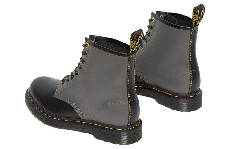 Lookbook Dr. Martens 1460 Sepatu Boot Kulit Clash Abu-Hitam Tali 27538001