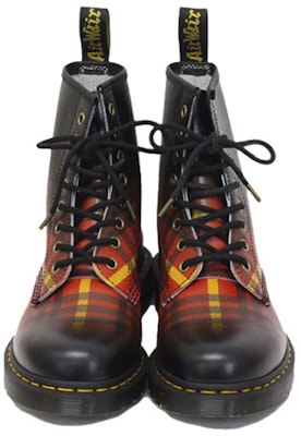 Dr. Martens 1460 Tartan Leather Boots Black/Orange/Red 25754102 Lookbook Dr. Martens 1460 Tartan Leather Boots Black/Orange/Red 25754102