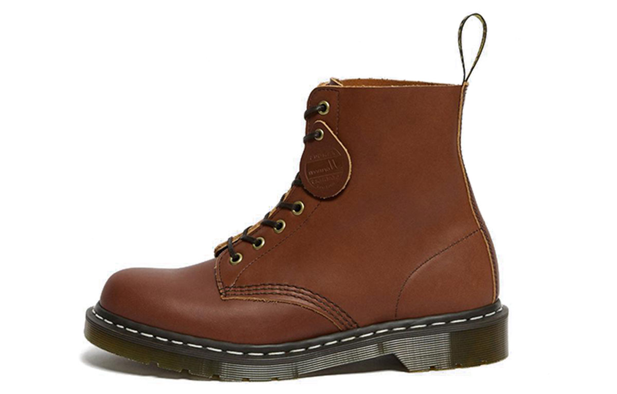 Dr. Martens 1460 Veg Tan Leather Lace Up Boots 'Brown' 26053220