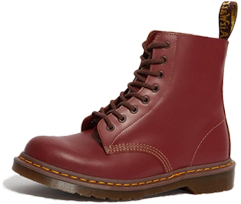 Dr. Martens 1460 Vintage England Boot 'Oxblood Quilon' Lelaki Perempuan. 12308601 Lookbook Dr. Martens 1460 Vintage England Boot 'Oxblood Quilon' Lelaki Perempuan. 12308601