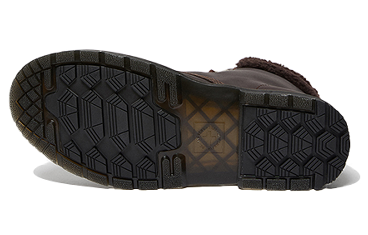 Shop ドクターマーチン 1460 ウィンターグリップ ブーツ (ココアブラウン) 26091247