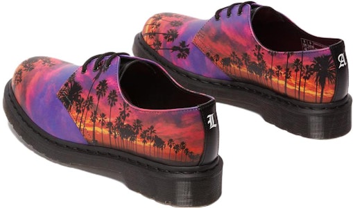 Dr. Martens 1461 3-Eye 'Ungu Merah' 27257001 Shop Dr. Martens 1461 3-Eye 'Ungu Merah' 27257001