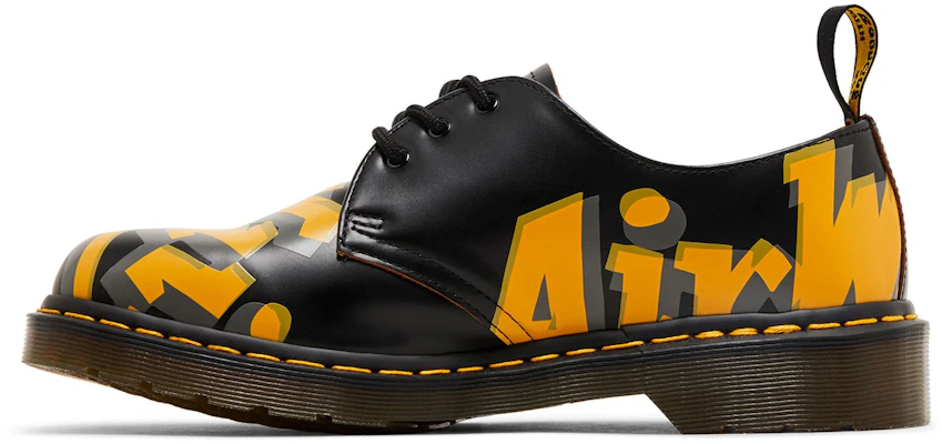 Dr. Martens 馬汀博士 1461「Airwair」三孔鞋 31095038 Lookbook Dr. Martens 馬汀博士 1461「Airwair」三孔鞋 31095038