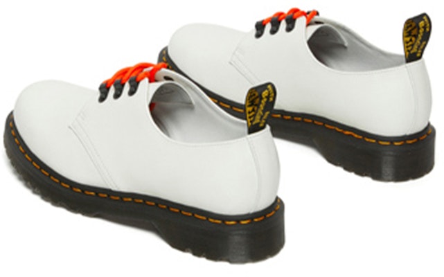 Dr. Martens 1461 Ben Smooth 3-Eye 'Putih Oren' 26926100 Shop Dr. Martens 1461 Ben Smooth 3-Eye 'Putih Oren' 26926100