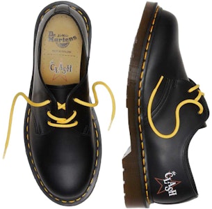 Dr. Martens 1461 The Clash Oxford Sepatu 'Black' Buatan Inggris 28005001 Purchase Dr. Martens 1461 The Clash Oxford Sepatu 'Black' Buatan Inggris 28005001