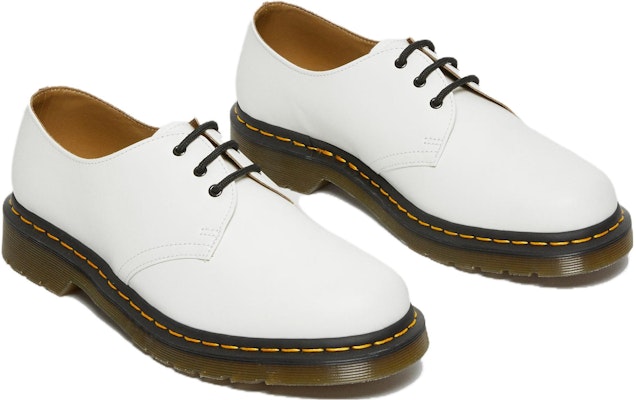 Zapatos Dr. Martens 1461 de Piel Lisa Oxford 'Blancos' 26226100 Lookbook Zapatos Dr. Martens 1461 de Piel Lisa Oxford 'Blancos' 26226100