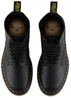 Shop Dr.Martens 馬汀博士 1490 頭層牛皮 Black Smooth 短筒 馬丁靴 男女同款 黑色