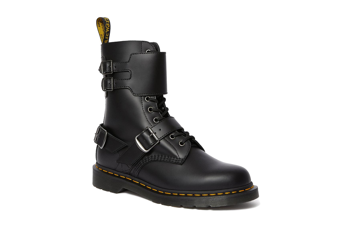 Lookbook Dr. Martens 1490 Joska Smooth ''Noir'' 25168001