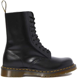 Dr. Martens 1490 Mid 'Hitam' 11857001 Order Dr. Martens 1490 Mid 'Hitam' 11857001