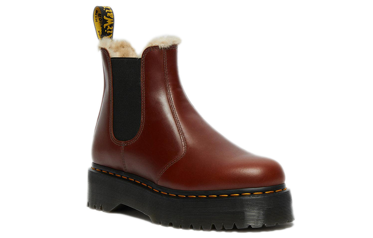Lookbook Dr. Martens 2976 Chelsea Boot 'Brown Faux Fur Lined' 27037203