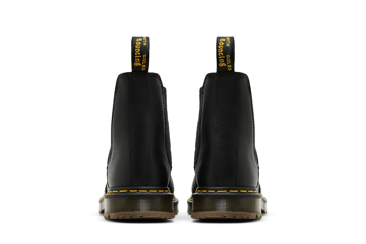 Dr. Martens 2976 Chelsea Boots 'Black'