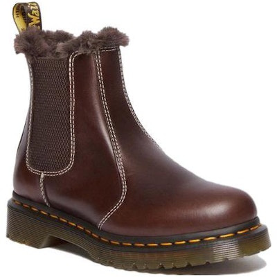 닥터마틴 레오노어 퍼 안감 첼시부츠 (다크브라운) 30954201 Lookbook 닥터마틴 레오노어 퍼 안감 첼시부츠 (다크브라운) 30954201