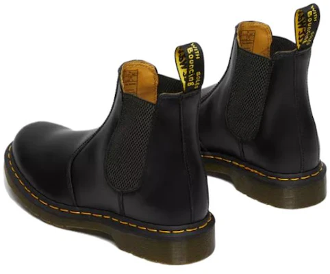Botas Chelsea de Cuero Liso Dr. Martens 2976 con Costura Amarilla 'Negro' 22227001 Purchase Botas Chelsea de Cuero Liso Dr. Martens 2976 con Costura Amarilla 'Negro' 22227001