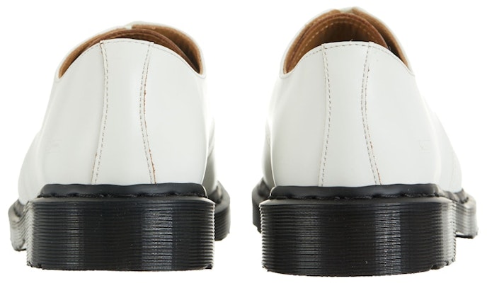Dr. Martens 3-Eye Supreme Jaring Laba-laba 'Putih' Lookbook Dr. Martens 3-Eye Supreme Jaring Laba-laba 'Putih'