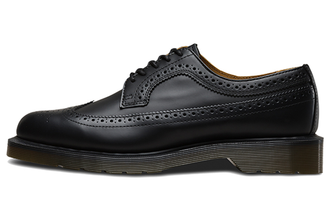 Dr. Martens 3989 5-Holes