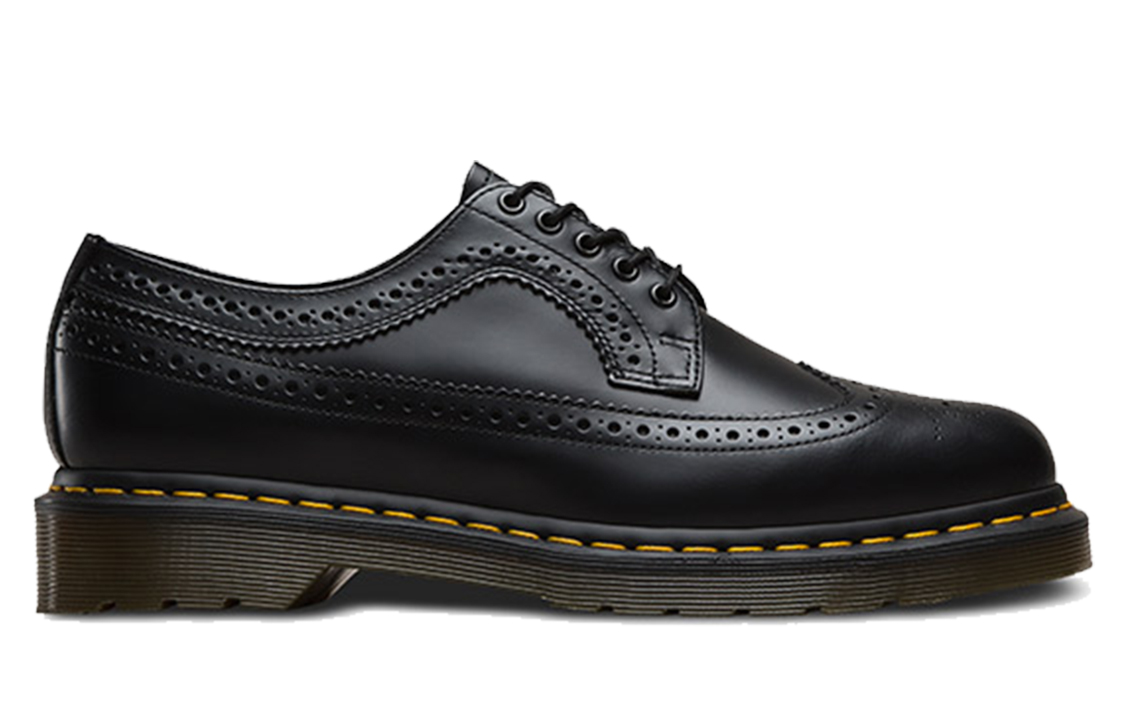 Lookbook Dr. Martens 3989 Smooth Leather Brogue ''Zwart Gele Stiksels'' 22210001