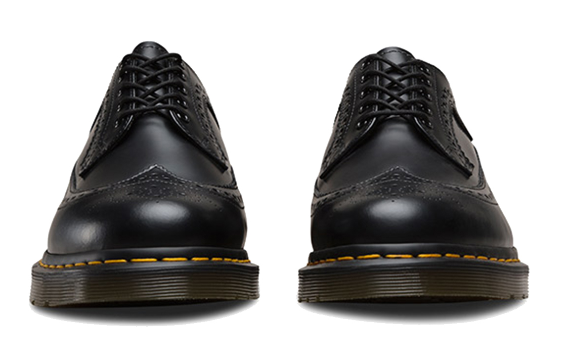 Shop Dr. Martens 3989 Smooth Leather Brogue ''Zwart Gele Stiksels'' 22210001
