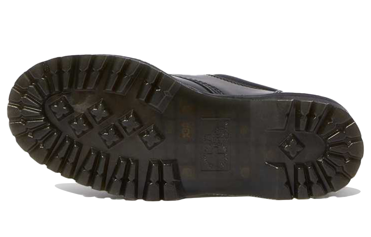 Purchase Dr. Martens 8053 Quad Leren Plateau Zwart 24690001
