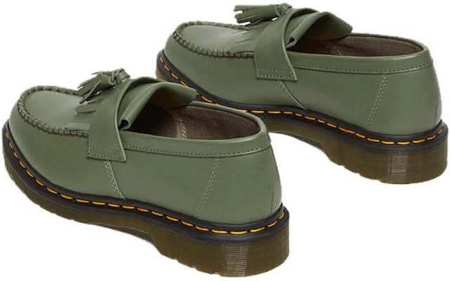 닥터마틴 에이드리안 카키 그린 태슬 로퍼 27759384 Shop 닥터마틴 에이드리안 카키 그린 태슬 로퍼 27759384