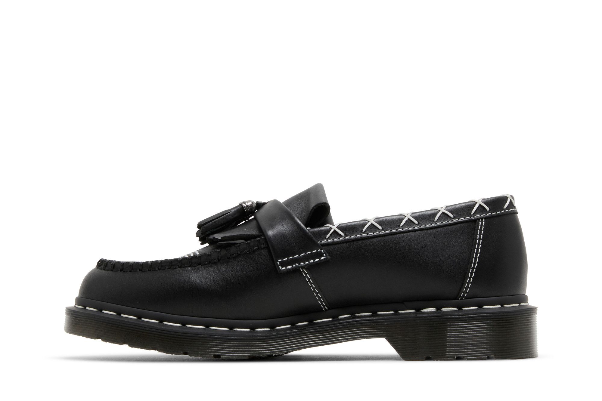 Lookbook Dr. Martens 马汀博士 Adrian 哥特美式系列流苏乐福鞋 31626001