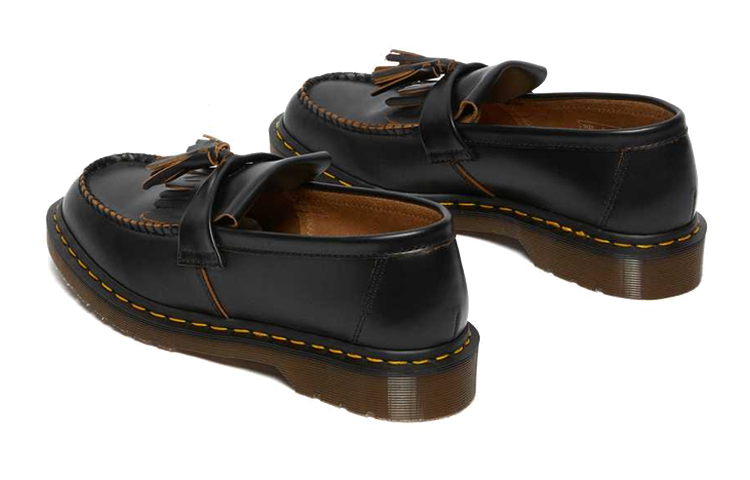 Details for Dr. Martens Adrian Mocasin Vintage con Flecos Negro Quilon 26891001