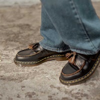 Dr. Martens Adrian Vintage Tassel Loafer Hitam Quilon 26891001 Sizing Dr. Martens Adrian Vintage Tassel Loafer Hitam Quilon 26891001