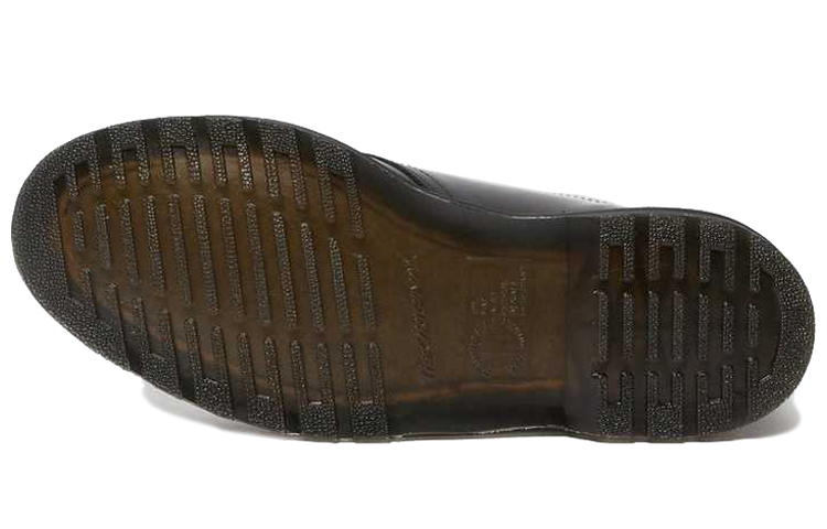 Shop Dr. Martens Archie 2 Sepatu Kulit Pria 25009001