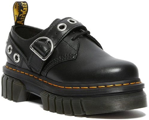 Dr. Martens Audrick Kulit Platform dengan Perincian Logam 27355001 Order Dr. Martens Audrick Kulit Platform dengan Perincian Logam 27355001